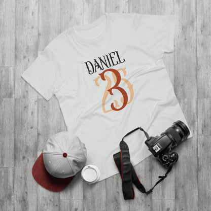 Personalized Daniel 3:25 Men's T-Shirt - Faith-Inspired Spiritual Wear